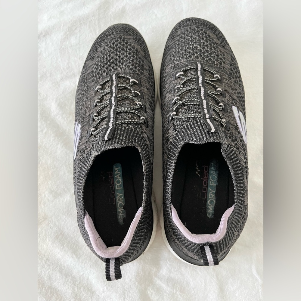 Memory Foam Sketchers - image 4